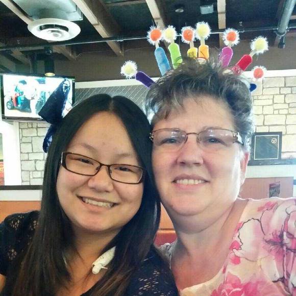 Meet your Posher, Carol - Picture 1 of 1